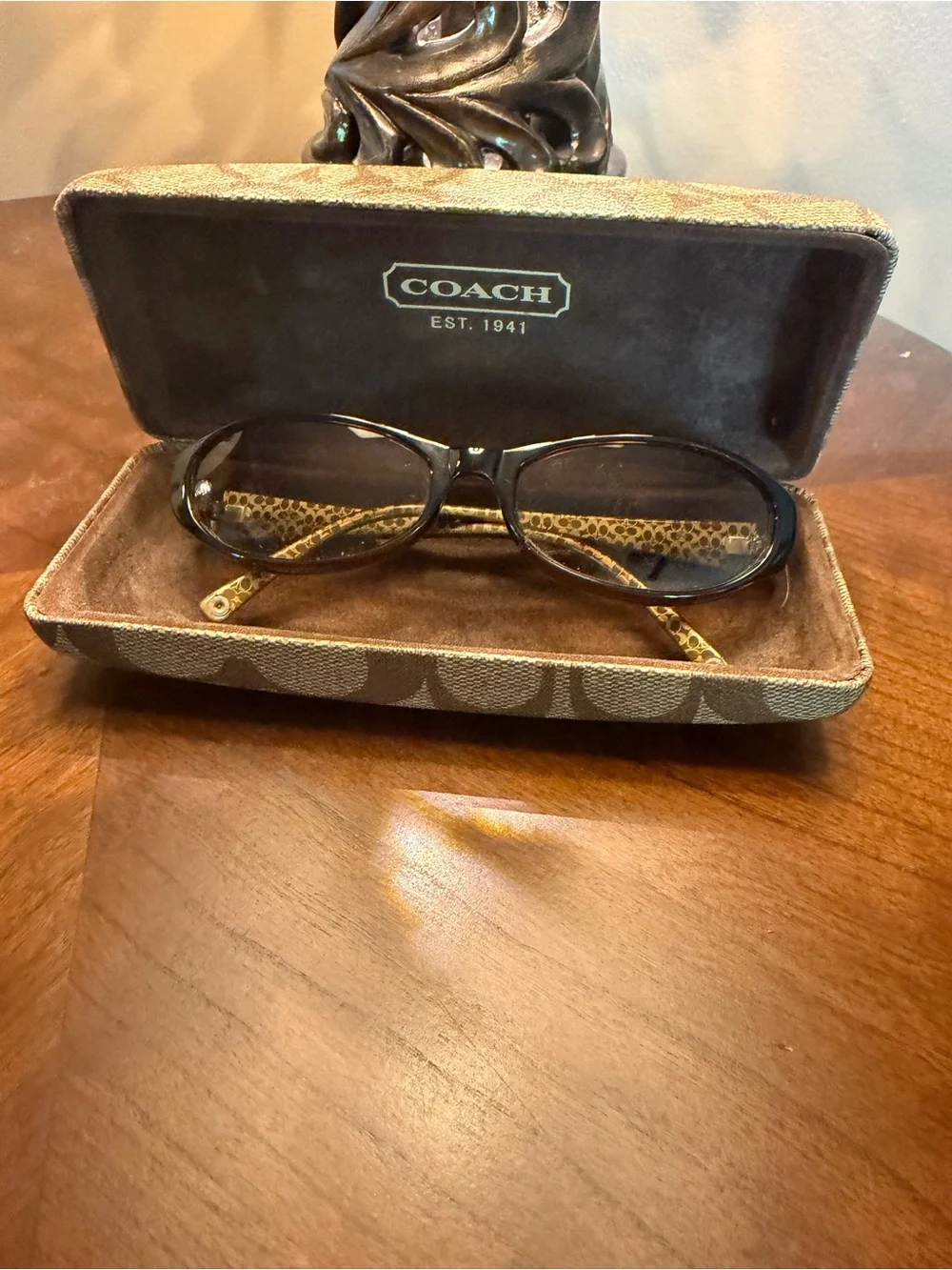 Coach Sunglasses Case in Brown Velvet with Gold Logo